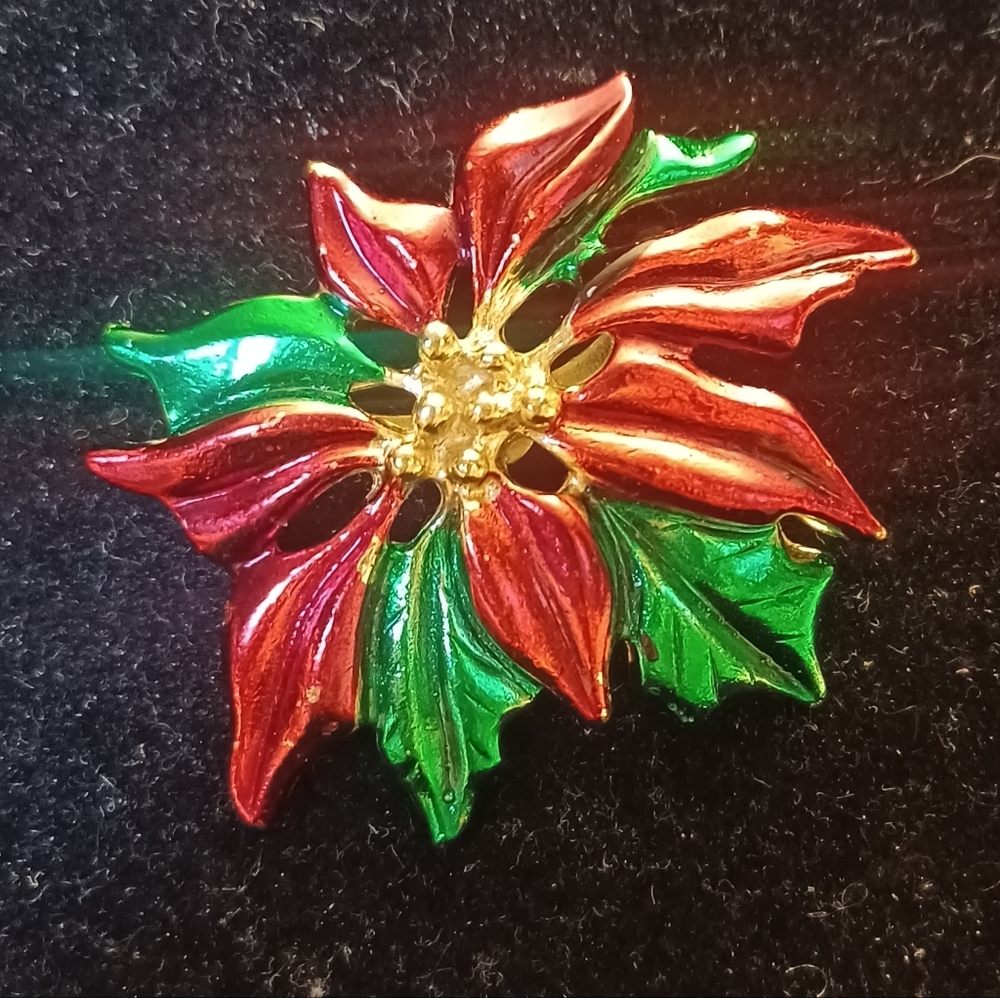Gerry Christmas Brooch